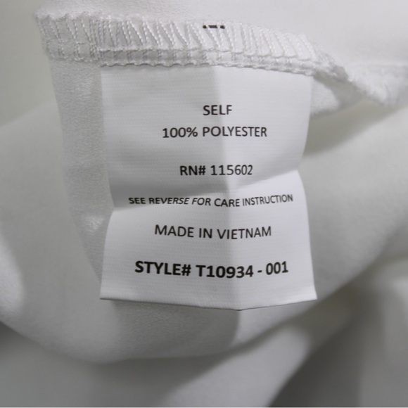 NWT‎ Lush Women's White Small Popover Hi Lo Blouse V Neck Oversized - Picture 3 of 10